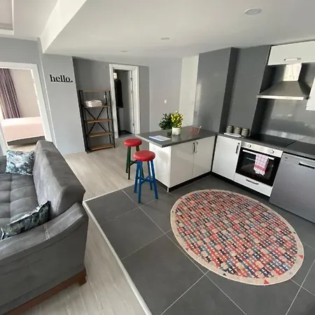 Queen Homes Апартаменты