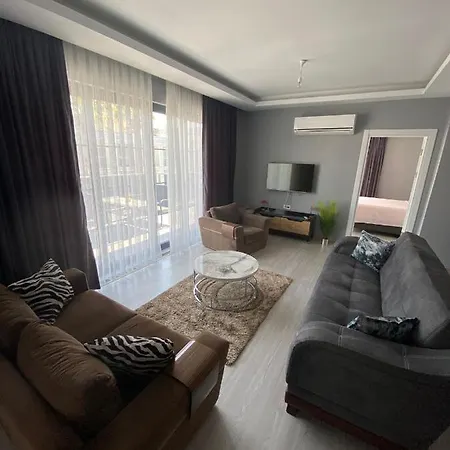 Queen Homes *